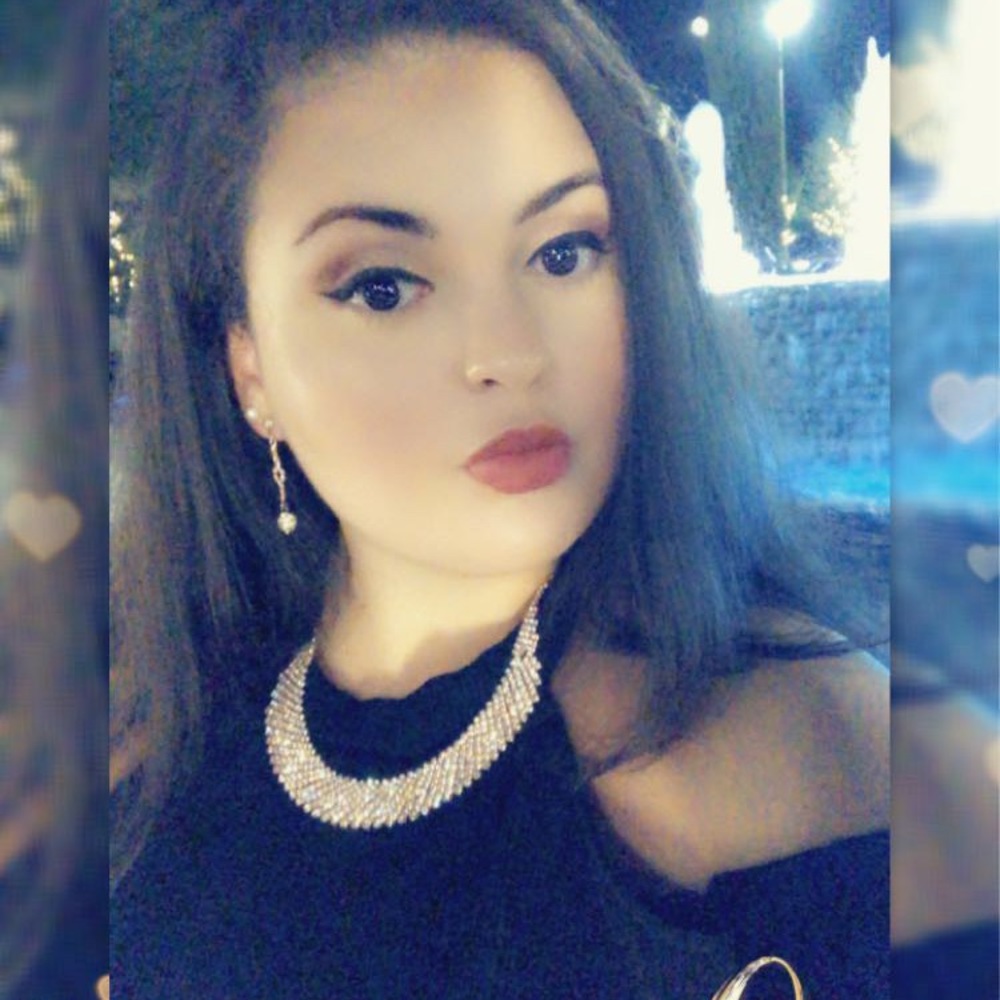 Meet your Posher, Sierra